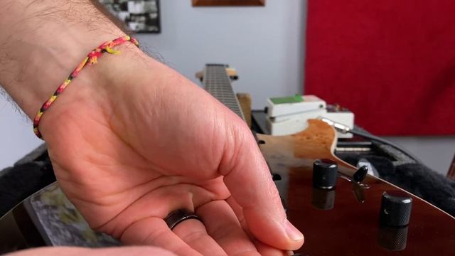 ?How To Intonate An Electric Guitar смотреть онлайн