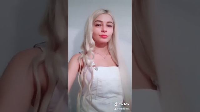 Красивые Локоны. Крутим волосы плойкой. смотреть онлайн