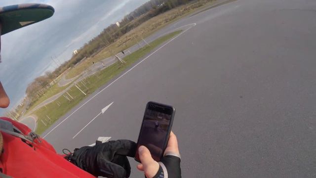 Спуск и подъем в горку на роликах смотреть онлайн