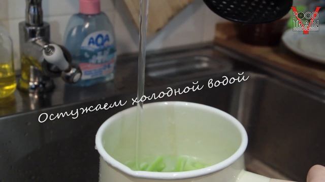 Китайская кухня Салат с сельдереем и болгарским перцем смотреть онлайн