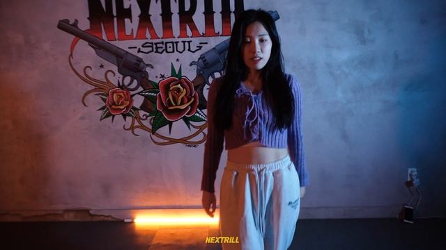 SAAY - VLACK N VLUE / KITTY [Girlish Choreography] смотреть онлайн