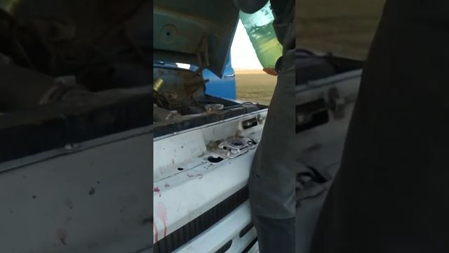 Дедовский способ снова в деле!Зил это классика?#подпишисьпж ?#зил130#юмор#поле#уборочная2023 смотреть онлайн
