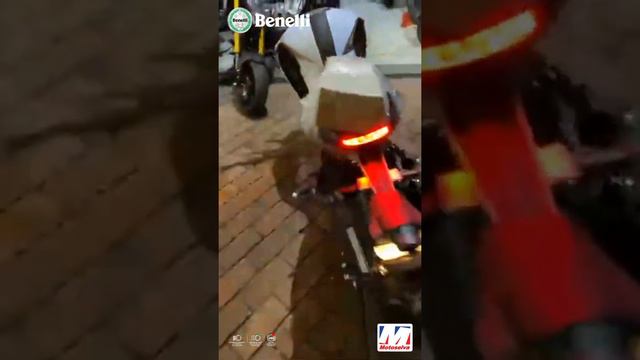 LLegada de Benelli 180 S a Motoselva смотреть онлайн