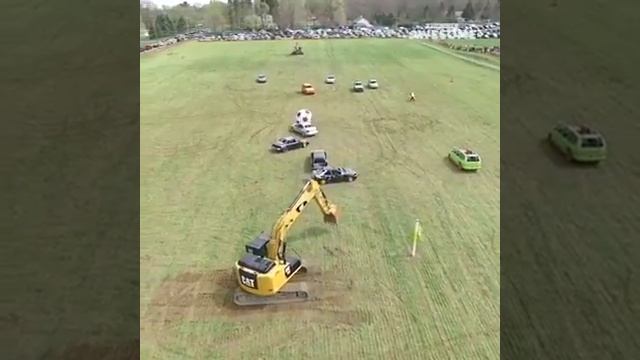Cars playing Giants Soccer ? Cars Play Soccer | Real Life Rocket League смотреть онлайн
