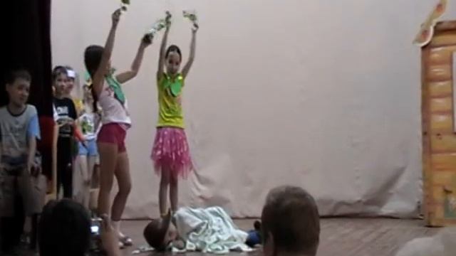 Лагерь Орбита +1 смена 2008 10 отряд сказка Переполох в лесу смотреть онлайн