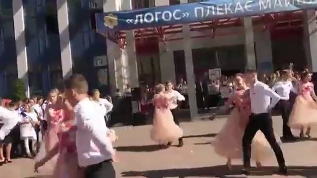 Ввааааалллльььссс смотреть онлайн