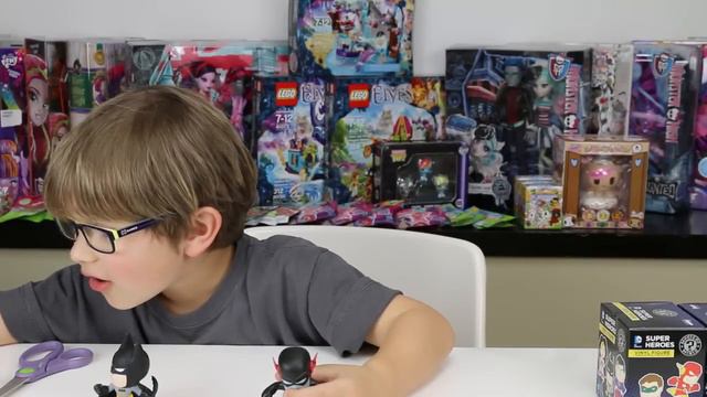 Funko Mystery Minis DC Super Heroes Surprise Blind Box Unboxing Rare Score смотреть онлайн