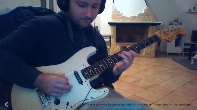 Fender Stratocaster st 72 85sc Japan смотреть онлайн