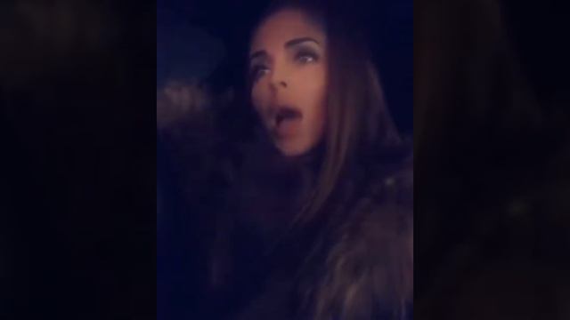 Юлия Ефременкова поет песню смотреть онлайн