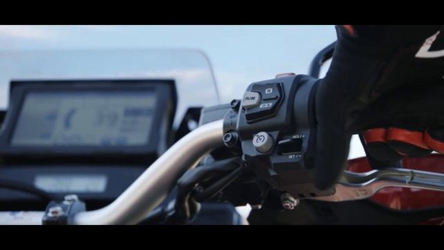 Новая Honda Africa Twin CRF1100L 2020 смотреть онлайн