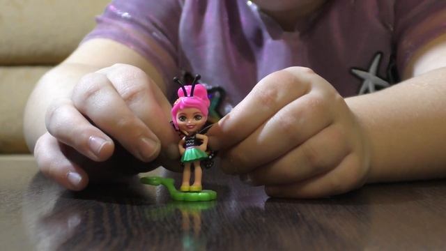 Мини-кукла Enchantimals "Друзья букашки" от Mattel смотреть онлайн