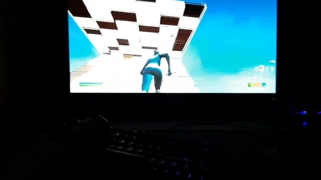 fortnite pov but your on 165hz смотреть онлайн