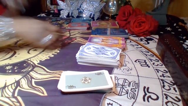 Live Reading..Libra May 27- June 2 mini reading and personals. смотреть онлайн