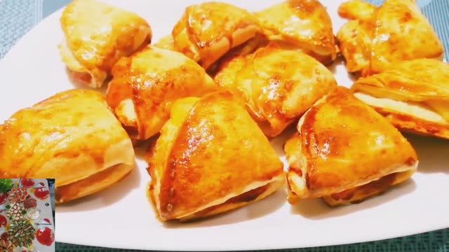 Вкусная, быстрая закуска из готового слоёного теста /Мини слойки с ветчиной и сыром смотреть онлайн