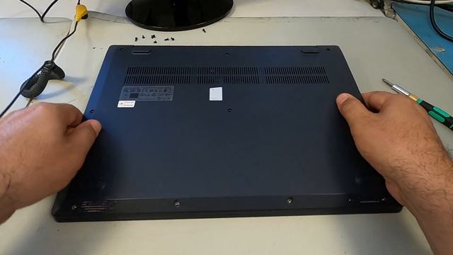 #Lenovo ideapad 3 15IIL05 Type 81WE What's inside? Can it be upgraded? смотреть онлайн