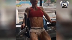 Самая СУХАЯ Девушка в МИРЕ - Eleonora Dobrinina - ни КАПЛИ Жира - бодибилдинг мотивация