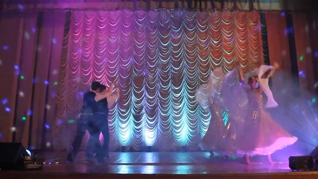 Поздравление с 8 Марта от АТ Феникс.Танец "Агата". смотреть онлайн