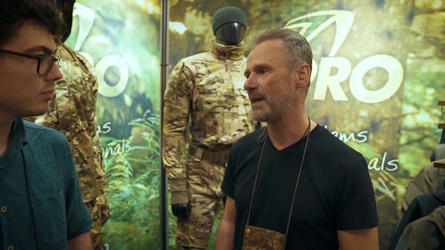 Tactical Combat Pants have to look SEXY !!! UF Pro Interview смотреть онлайн