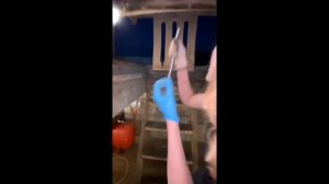 Замена масла в двигателе и фильтров на Москвиче 412 ч.1