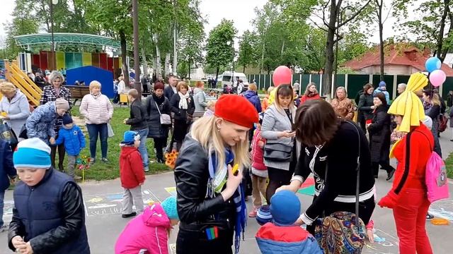 Рогачёвские дети рисуют Победу смотреть онлайн