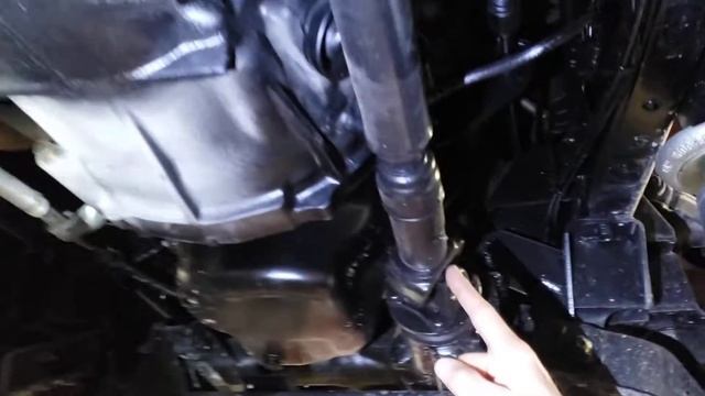 Inside and under JDM NISSAN ? fire truck! Atlas, Condor, Cabstar 1995 смотреть онлайн