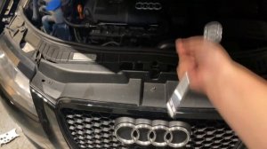 How to remove Audi A3 8P Bumper
