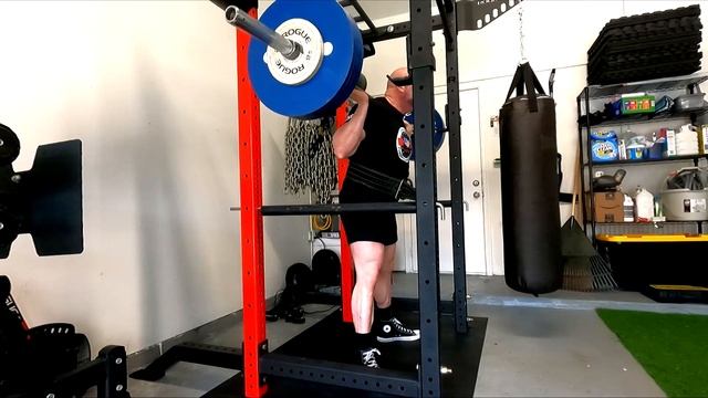 435 Squat Off Pins- 1-17-2023 Today's Training Max! смотреть онлайн