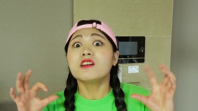 Mie Ayam Pedas Api Mukbang DONA смотреть онлайн