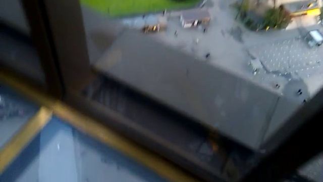 Эйфелевая башня. Первый этаж смотреть онлайн