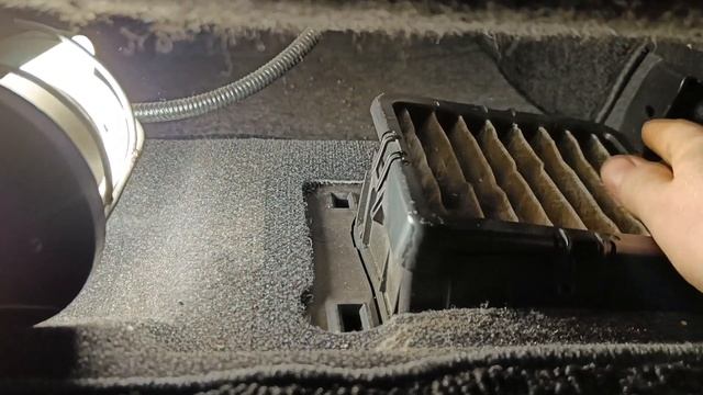 ПОДГОТОВКА ЭЛЕКТРОБАТАРЕИ ГИБРИДНОЙ УСТАНОВКИ К ЛЕТУ, ЧТОБЫ НЕ ПЕРЕГРЕВАЛАСЬ. Toyota Sienta