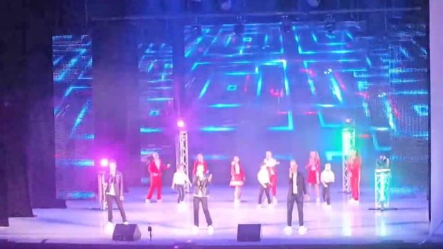 Студия эстрадного вокала "Акцент" , ДК Железнодорожников г.Улан-Удэ "Попури" смотреть онлайн