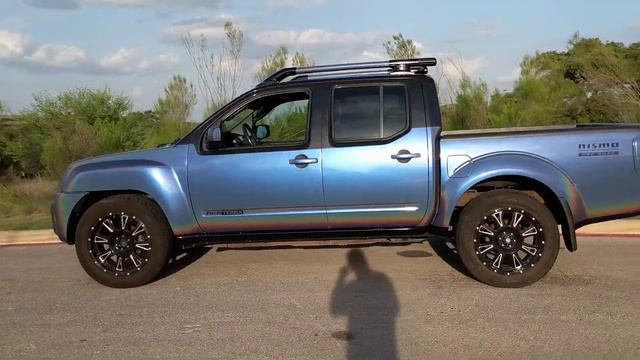 Oracal 970RA intergalactic blue metallic colorshifting vinyl wrap walk around. смотреть онлайн