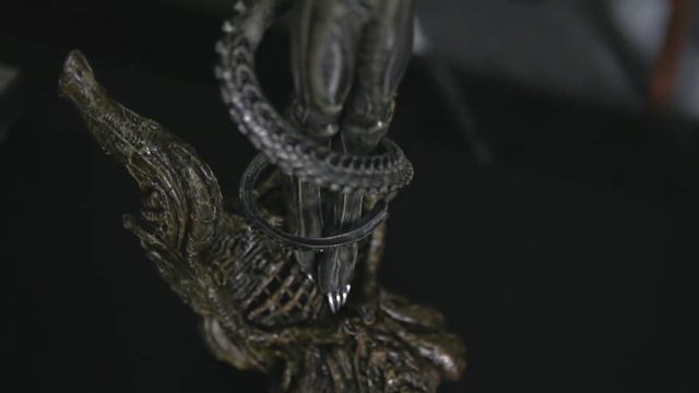 Alien Internecivus Raptus Statue -- Sideshow Review + Repaint смотреть онлайн