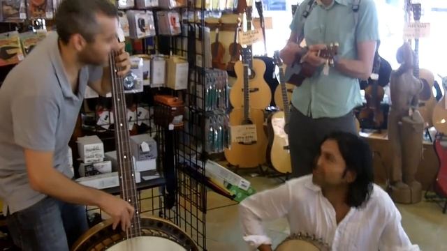 Gibson Florentine Banjo Bass смотреть онлайн