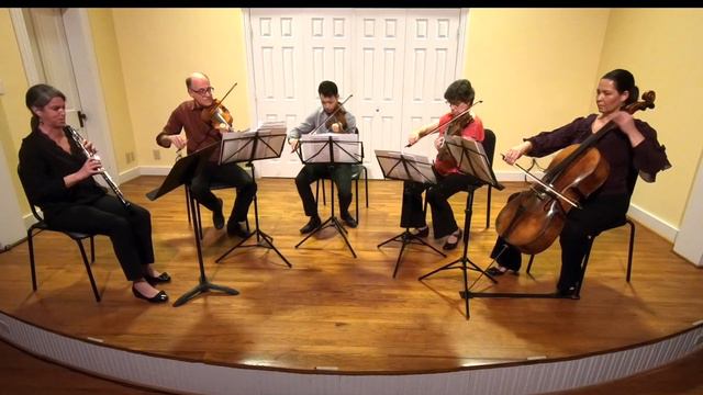 William Hilsley - Fantasy on a Provençal Christmas Carol for oboe and string quartet смотреть онлайн