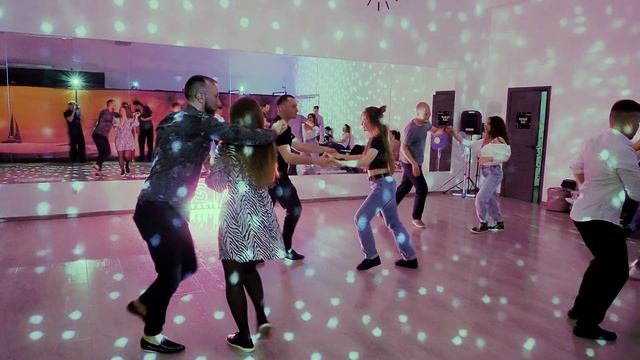 Fiesta Loco Vagis, Salsa 1 (Калининград - 30.04.2022) смотреть онлайн