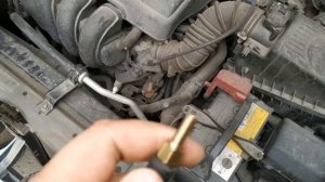 Ремонт штуцера радиатора Тойота Аллион!