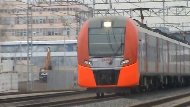 Электропоезд ЭС2Г-080 Ласточка на МЦК смотреть онлайн