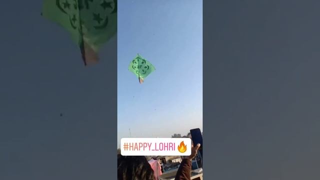 Big kite flying | Rs 450 | 10 feet kite смотреть онлайн