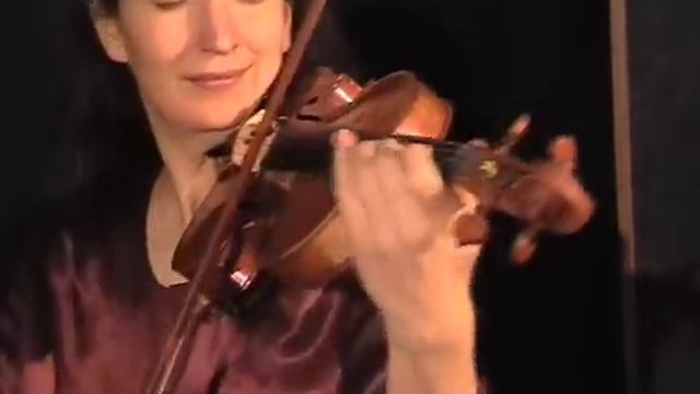 Duo Nova plays Paganini смотреть онлайн