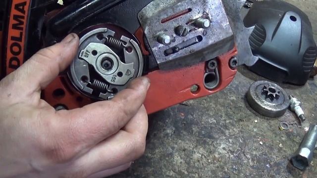 Kupplung ausbauen bei einer Kettensäge von Dolmar смотреть онлайн