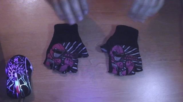 Обзор самодельных перчаток. (Для велосипеда, турника, работыи т.д.) смотреть онлайн