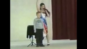 И раз два три и мальчика я превращаю в зайчика