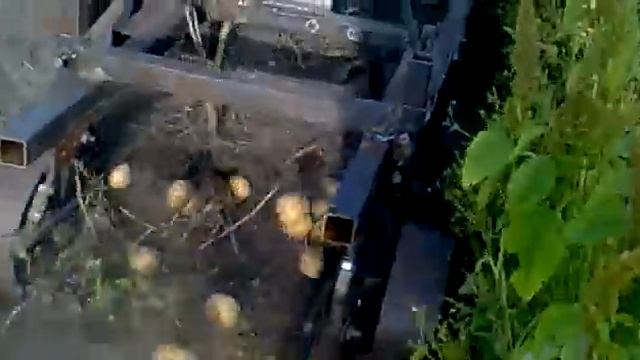 Картофелекопалка к минитрактору 1 смотреть онлайн