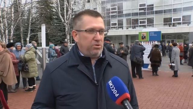 Торпедному катеру "Комсомолец" открыли памятник в Тюмени смотреть онлайн