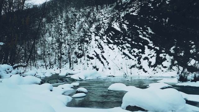 Звуки природы. Снежный горный ручей. Шум воды для релаксации, сна и отдыха 1,5 часа смотреть онлайн