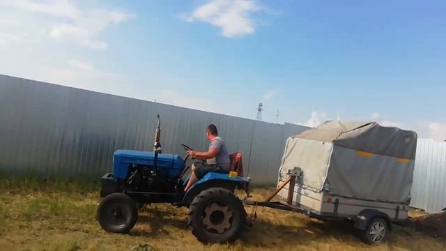 Перевозим перегной на минитракторе. смотреть онлайн