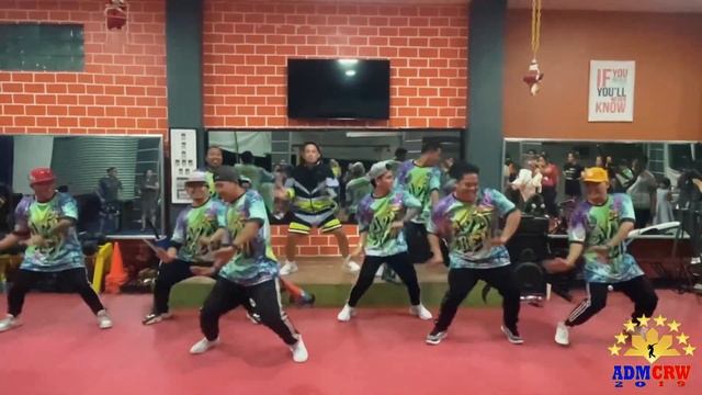 Up by Inna I ZUMBA I ADM Crew I Zin Ambol смотреть онлайн