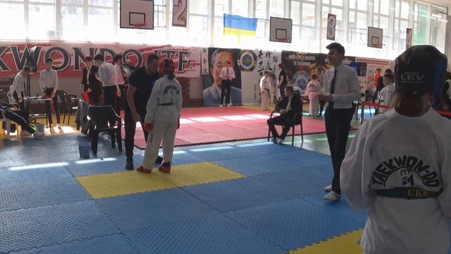 Открытый чемпионат г. Украинка - Ужун Анна, Спарринг 1