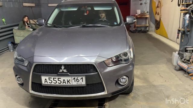 Двух чиповый линзы f 20 в Mitsubishi Outlander запишись на установку 7(928)1112002 смотреть онлайн